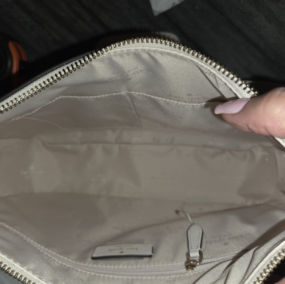 Kate Spade Ivory Shoulder Bag with Gold Accents - Picture 8 of 8